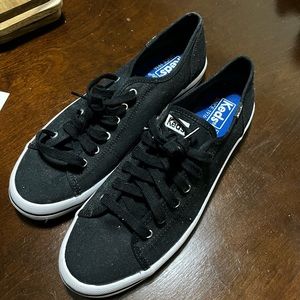Black Keds